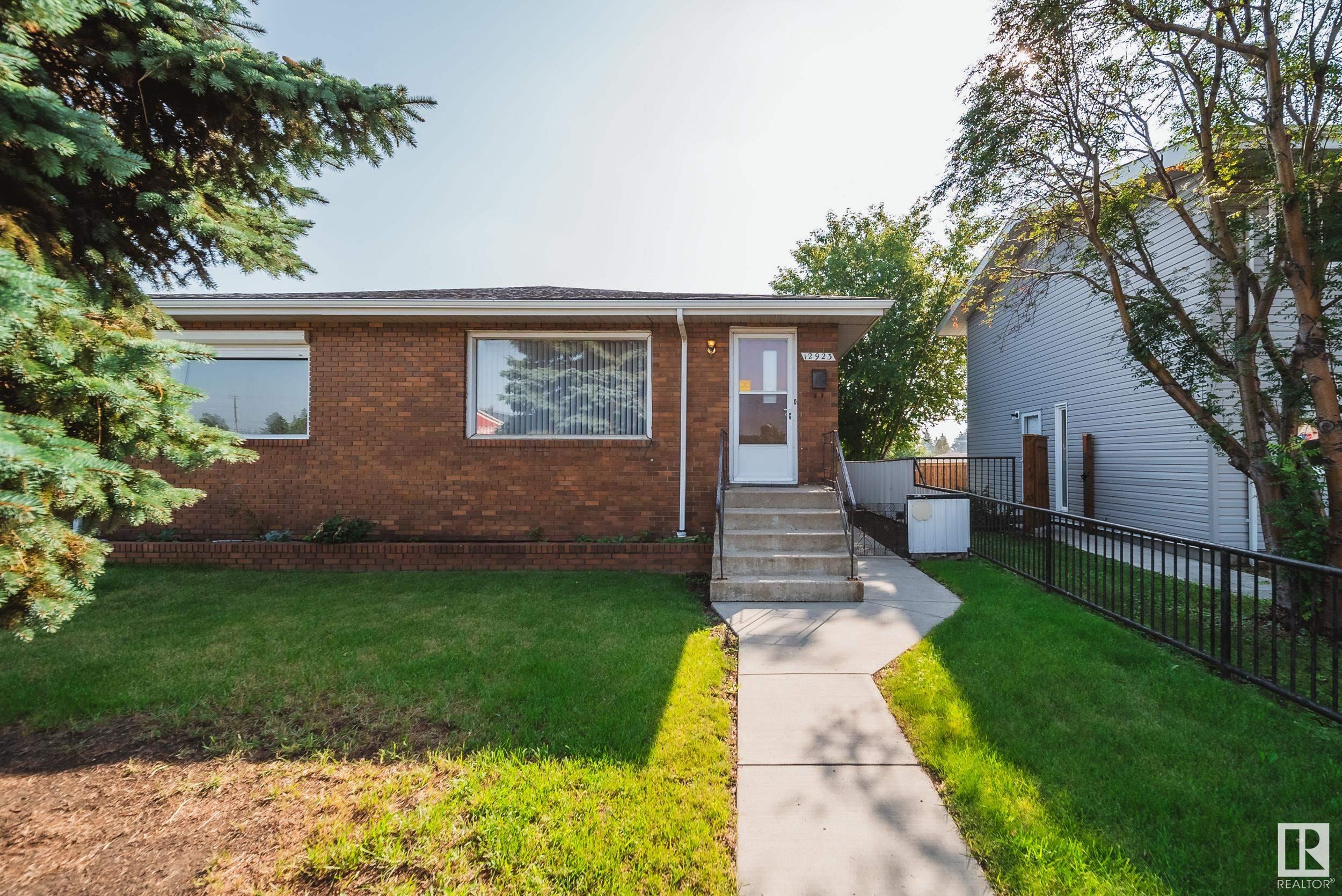 12923 82 Street Edmonton Alberta