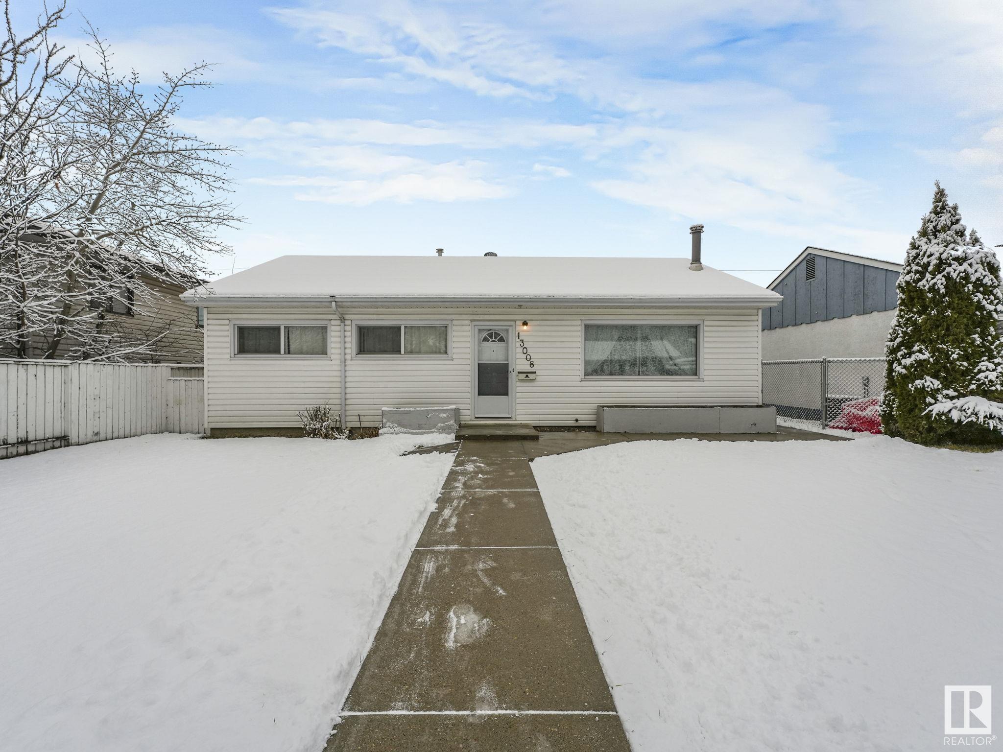 13008 133 Street, Edmonton, Alberta, T5L 1T1