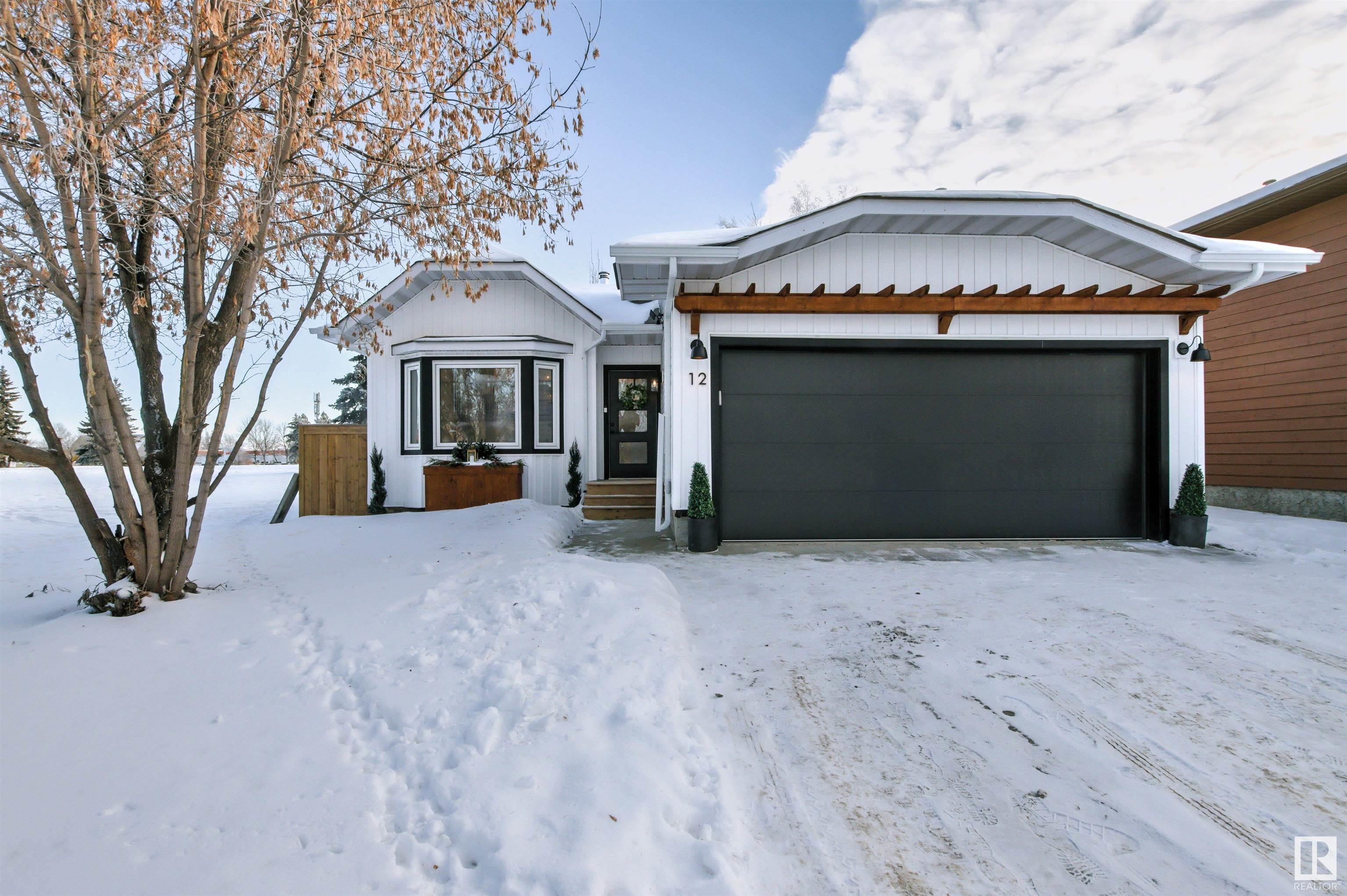 12 Laval Drive, St. Albert, Alberta, T8N 4N2