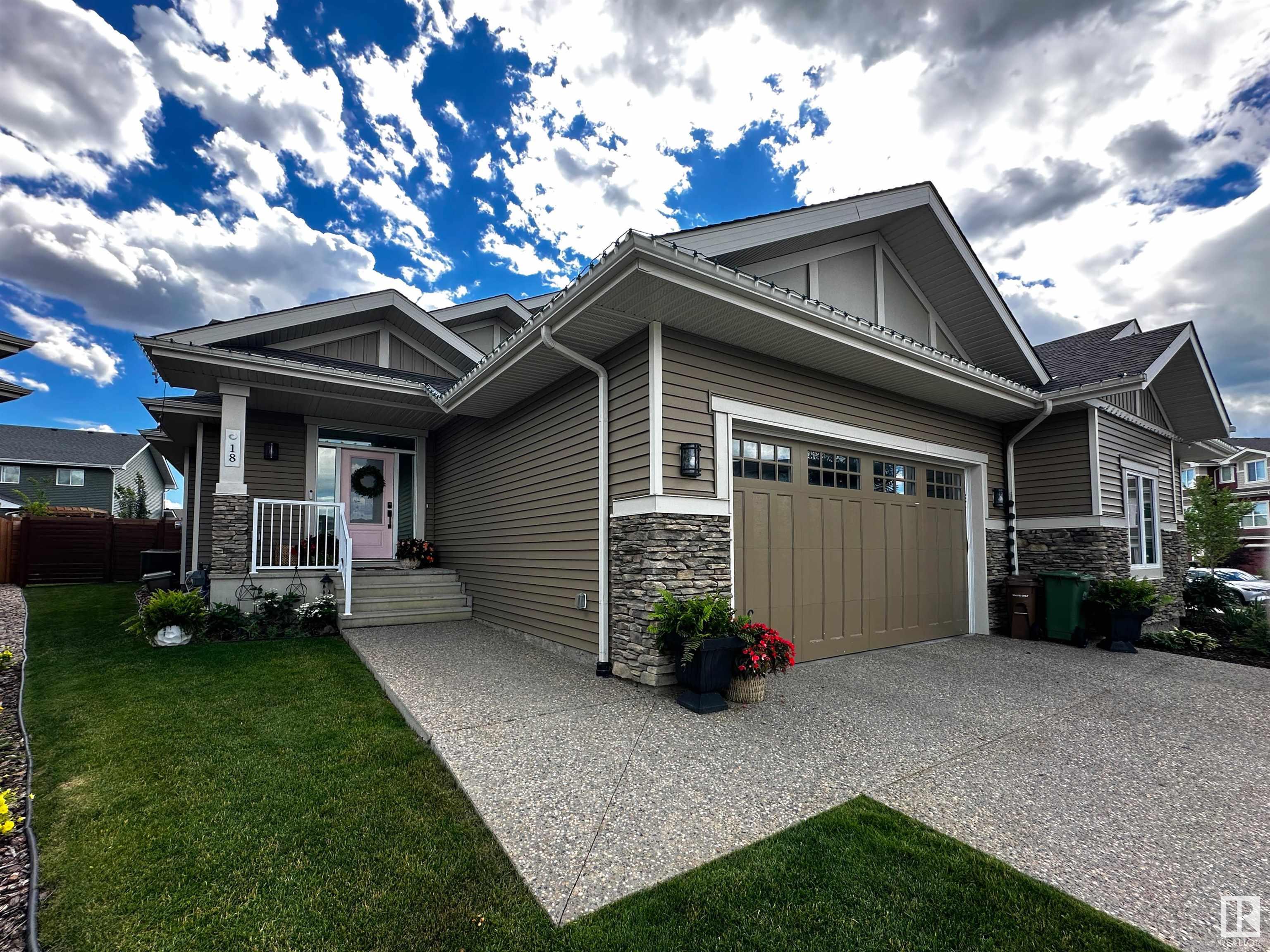 18 Joyal Way, St. Albert, Alberta, T8N 7V7