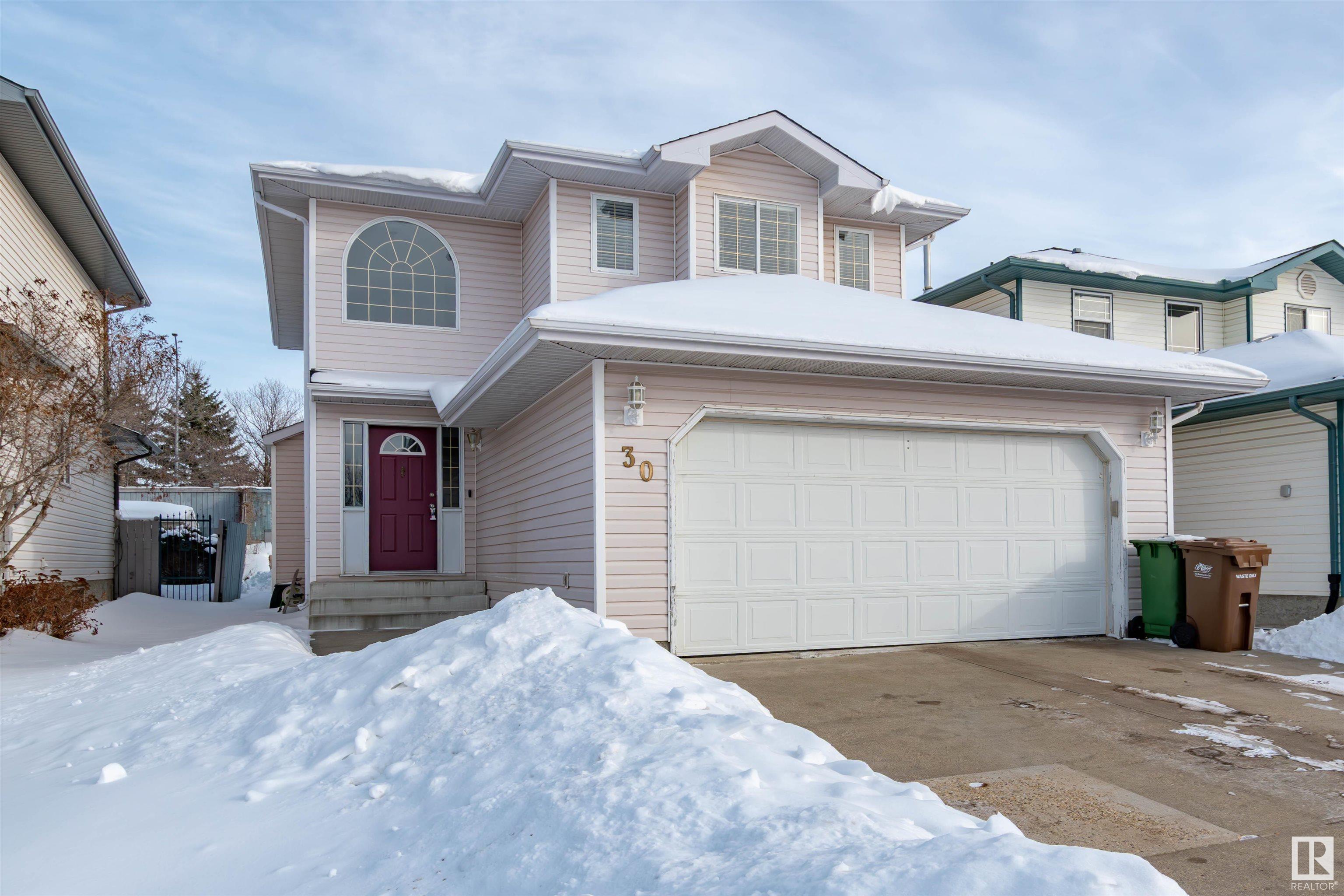 30 Hawthorne Crescent, St. Albert, Alberta, T8N 6N5