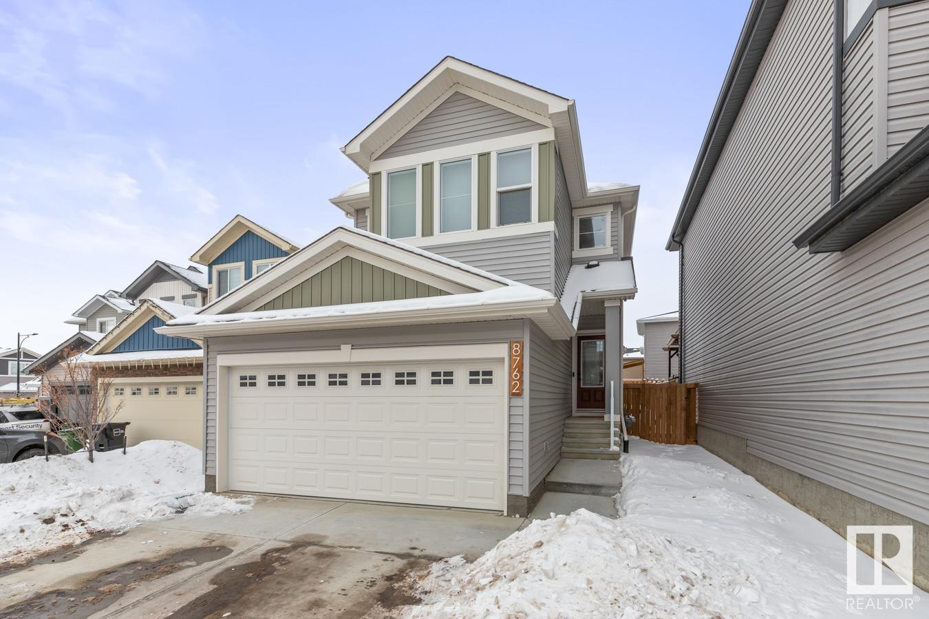 8762 Carson Way, Edmonton, Alberta, T6W 4A6