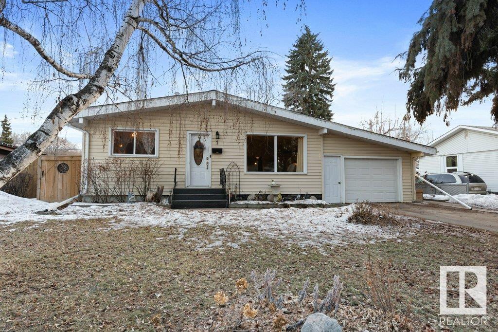 1 Gainsborough Avenue, St. Albert, Alberta, T8N 0W3